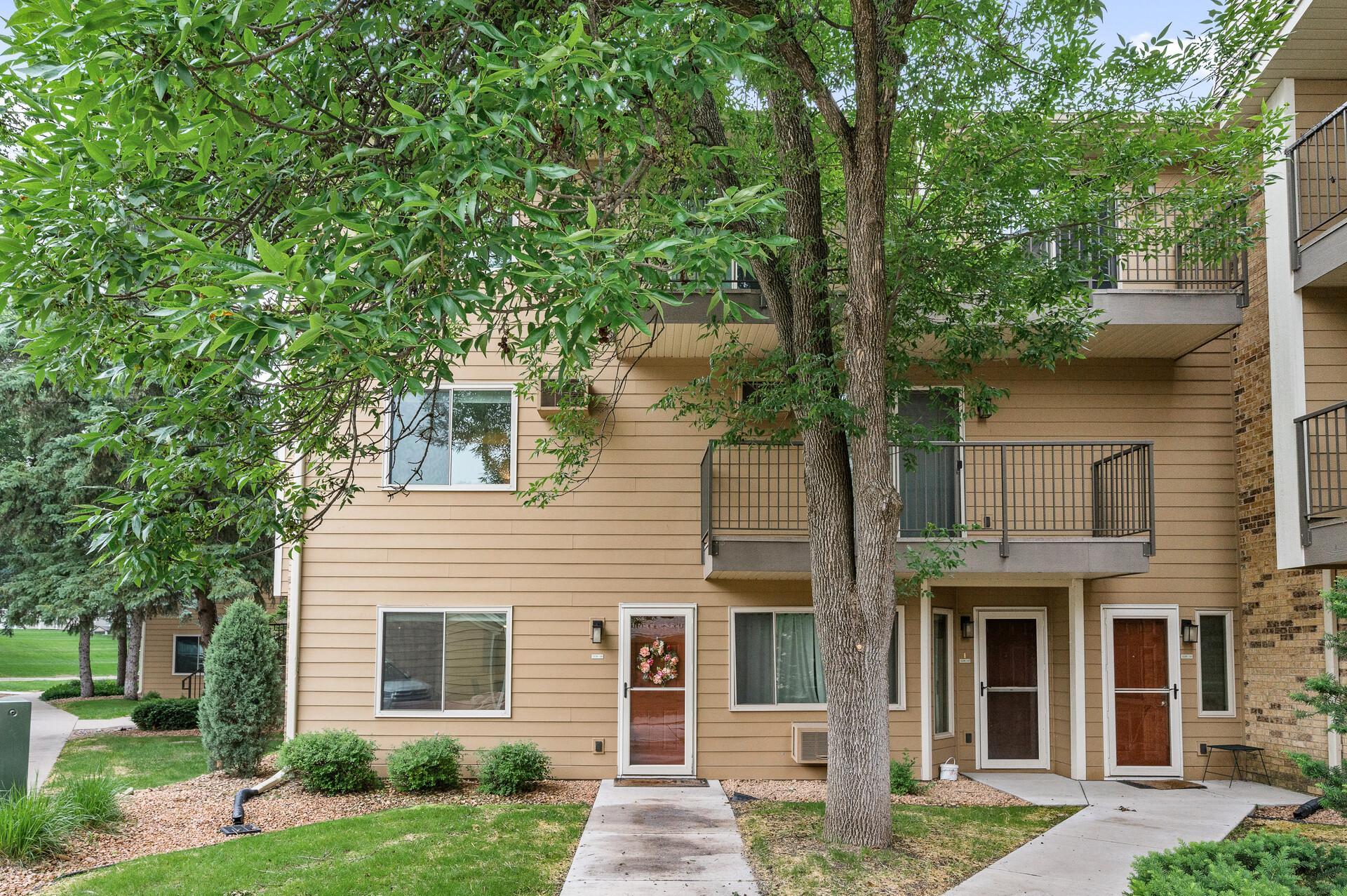 2220 Ridge Drive, Unit 16 St. Louis Park, MN 55416 - Photo 22 of 28