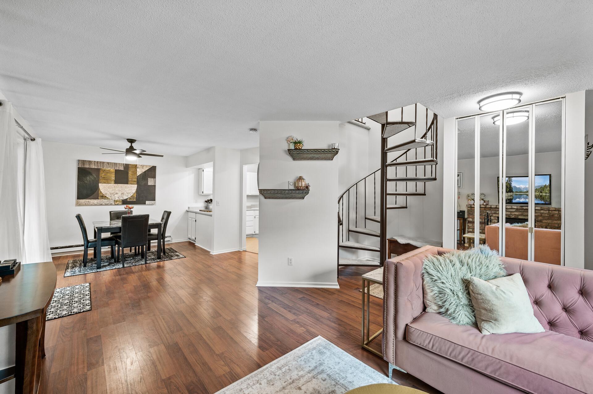 2220 Ridge Drive, Unit 16 St. Louis Park, MN 55416 - Photo 5 of 28