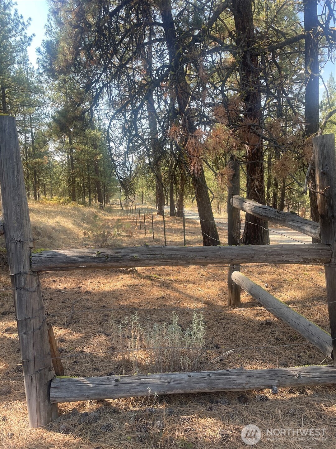 12 Caribou Road Tonasket, WA 98855 - Photo 31 of 38