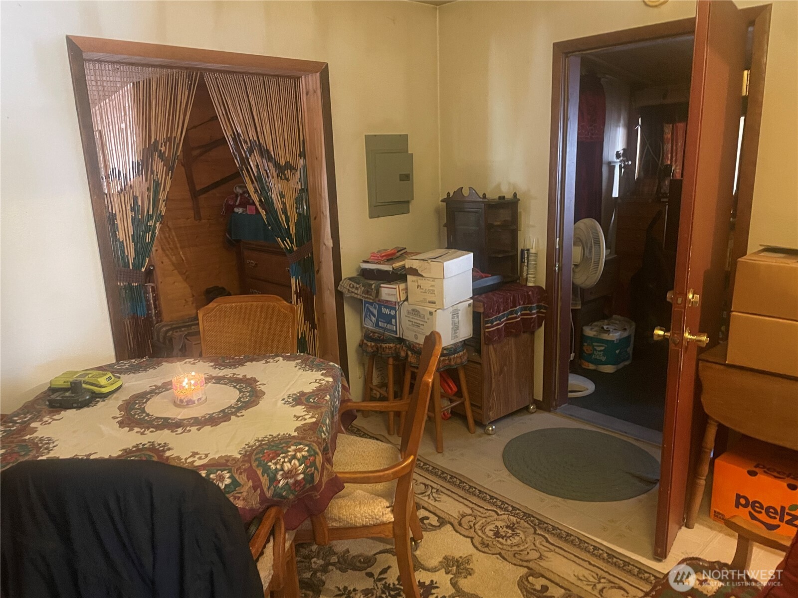 12 Caribou Road Tonasket, WA 98855 - Photo 5 of 38