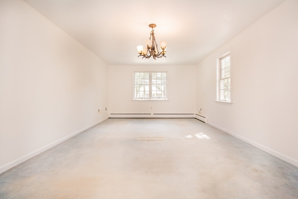 12 Tattan Farm Road Worcester, MA 01605 - Photo 21 of 38