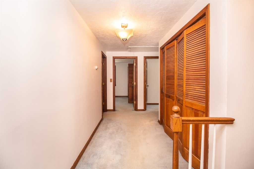 12 Tattan Farm Road Worcester, MA 01605 - Photo 26 of 38