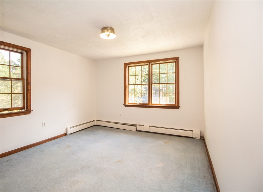 12 Tattan Farm Road Worcester, MA 01605 - Photo 29 of 38