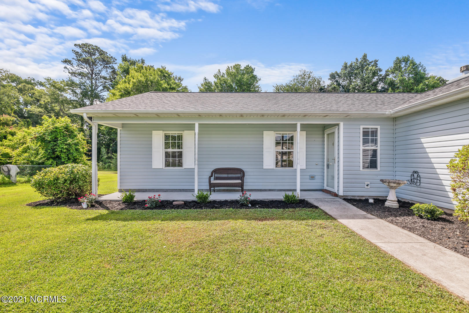 333 Steller Road Jacksonville, NC 28540 - Photo 4 of 30 4