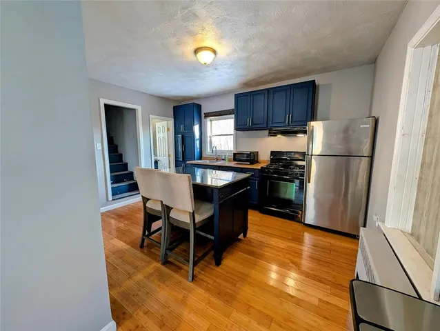 $419,900 | 103 Burnside Avenue, East Providence, RI 02915