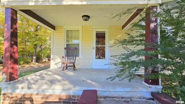 $120,000 | 2571 South Illinois Avenue, Carbondale, IL 62903