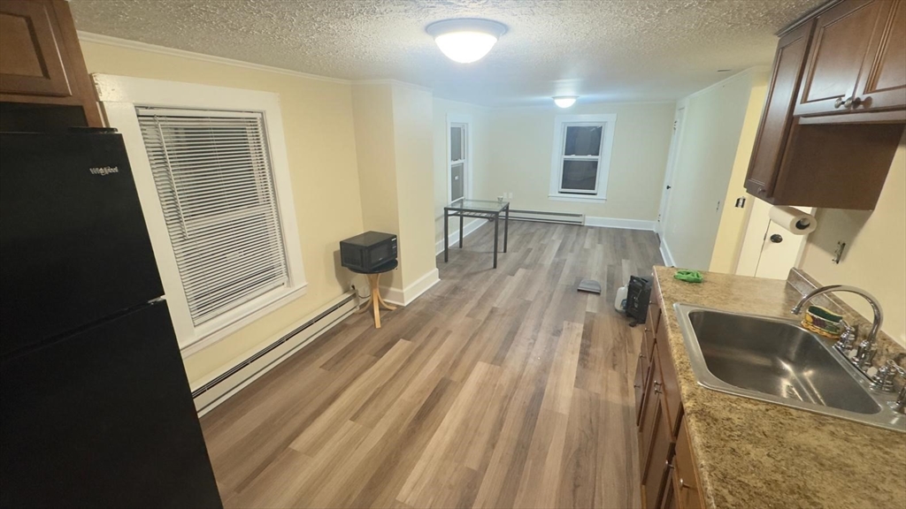 293 Shears Street, Unit 2 Wrentham, MA 02093 - Photo 7 of 10