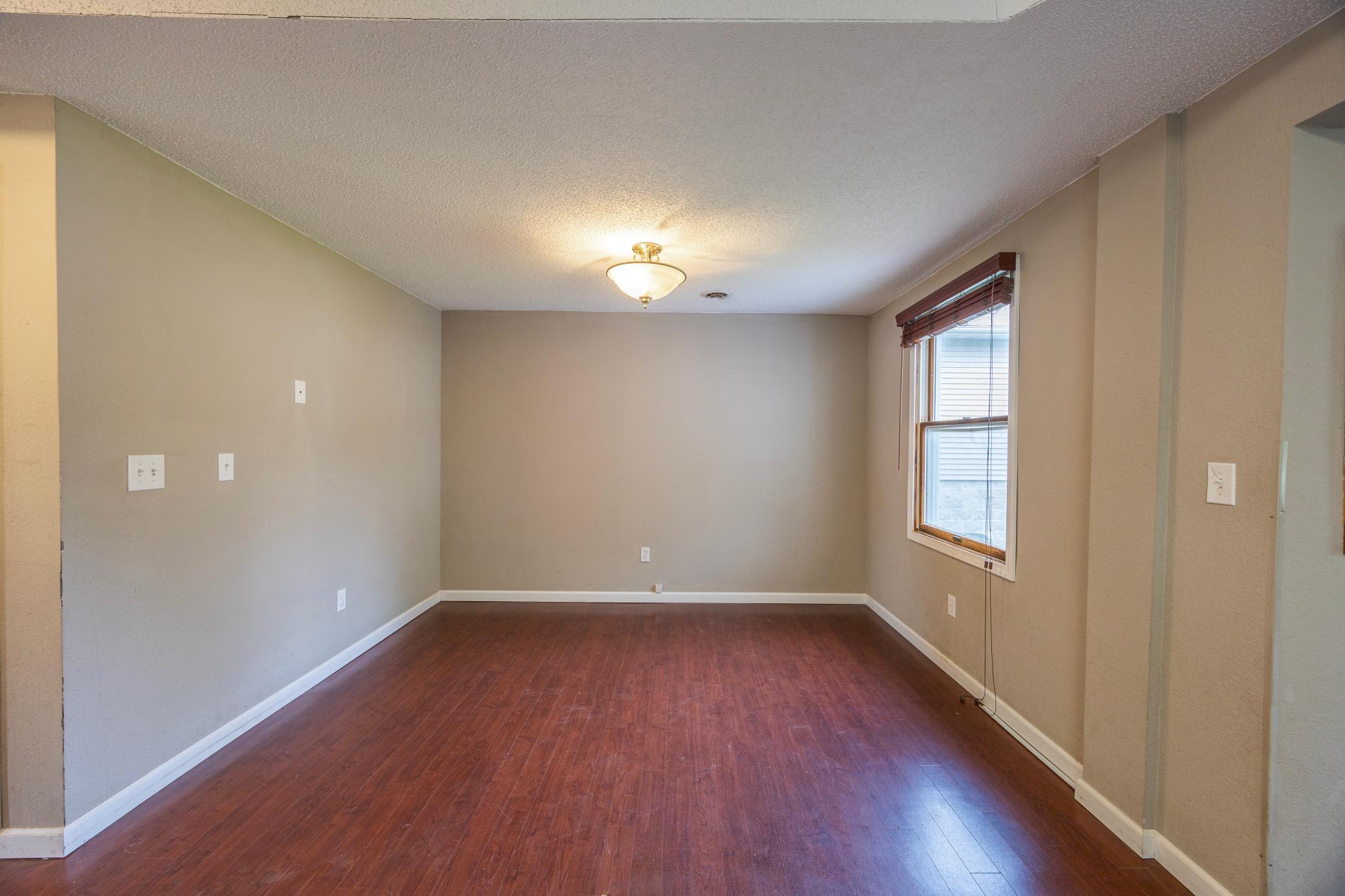 411 Oak Avenue Southeast Montgomery, MN 56069 - Photo 15 of 35