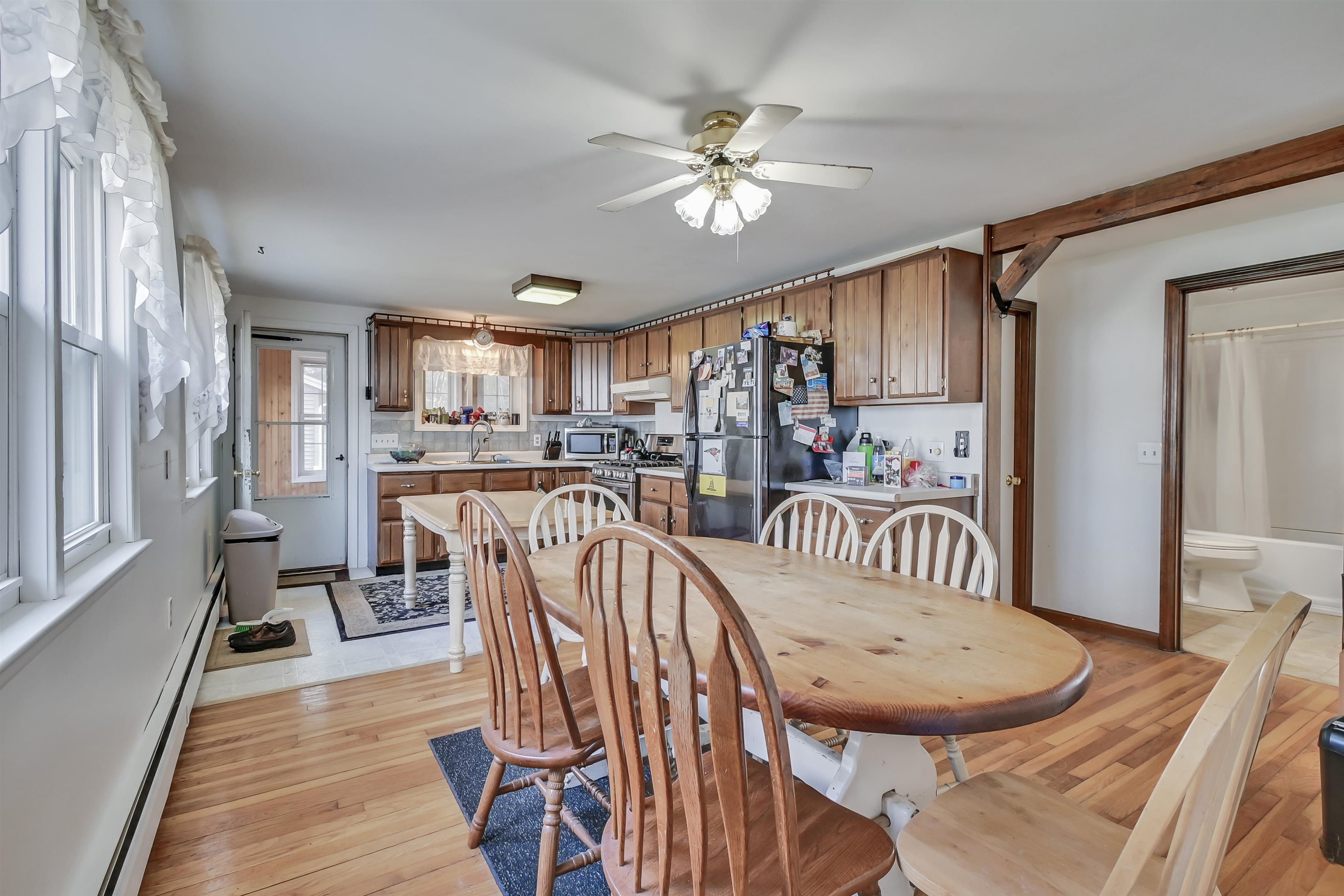 16 New Road Newmarket, NH 03857 - Photo 35 of 40