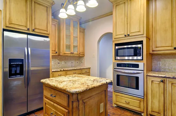 $3,850 | 3407 Penticost Street, Fort Worth, TX 76107