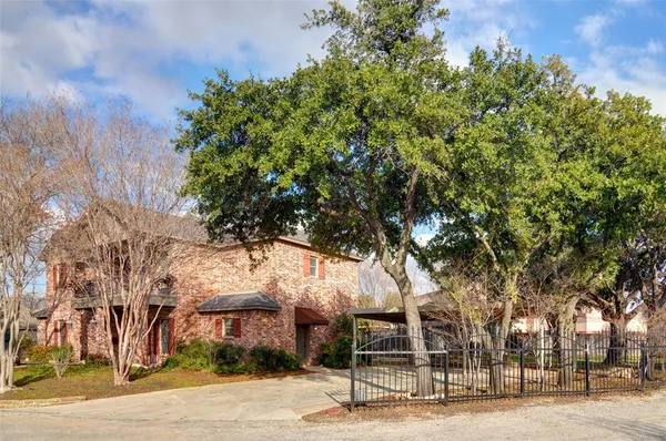 $3,850 | 3407 Penticost Street, Fort Worth, TX 76107