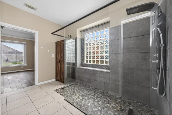 a view of walk in closet