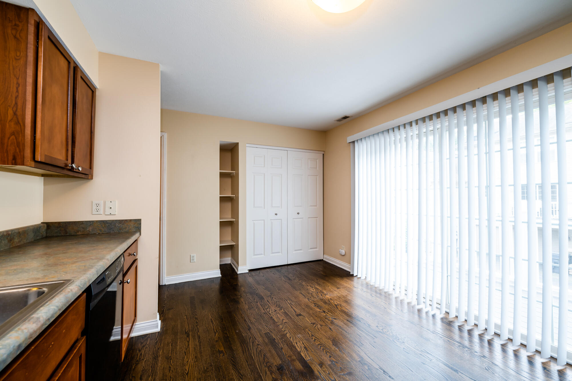 3472 Rivers Edge Dr., Unit 8 St. Joseph, MI 49085 - Photo 14 of 28 Rivers Edge-114