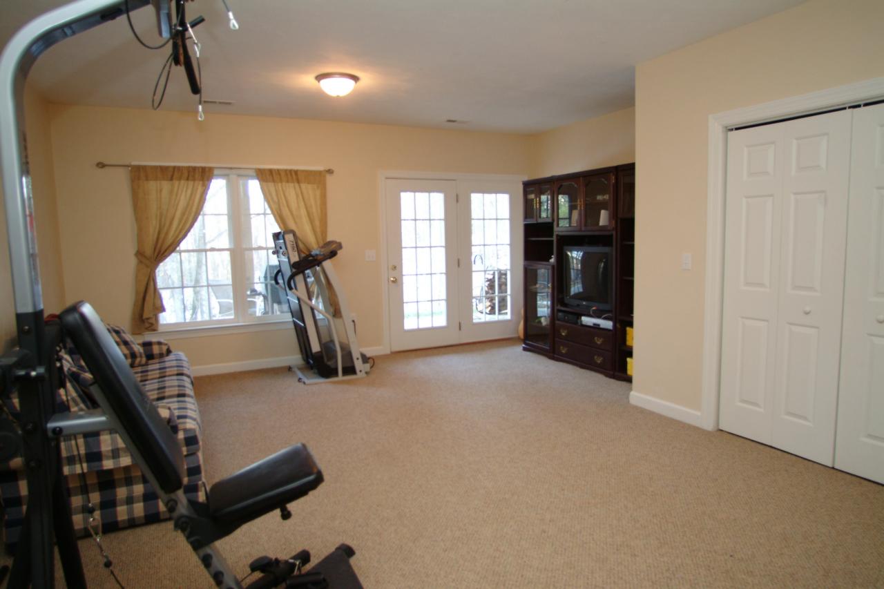 5780 Lost Mountain Road Roanoke, VA 24018 - Photo 15 of 16 a view of an empty room with a window