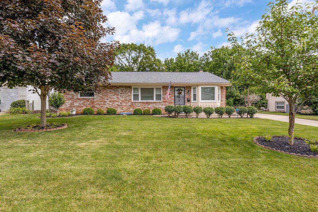 918 Farnham Road Columbus, OH 43220 - Photo 2 of 77 Exterior