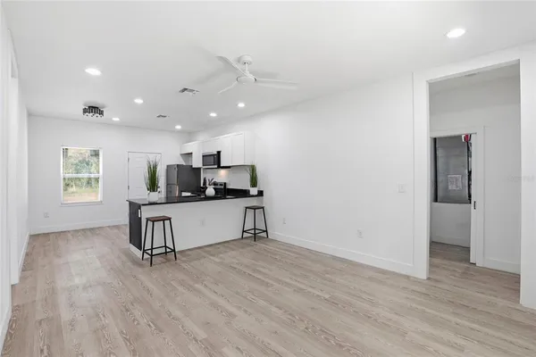 $235,000 | 103 Long Road, Interlachen, FL 32148