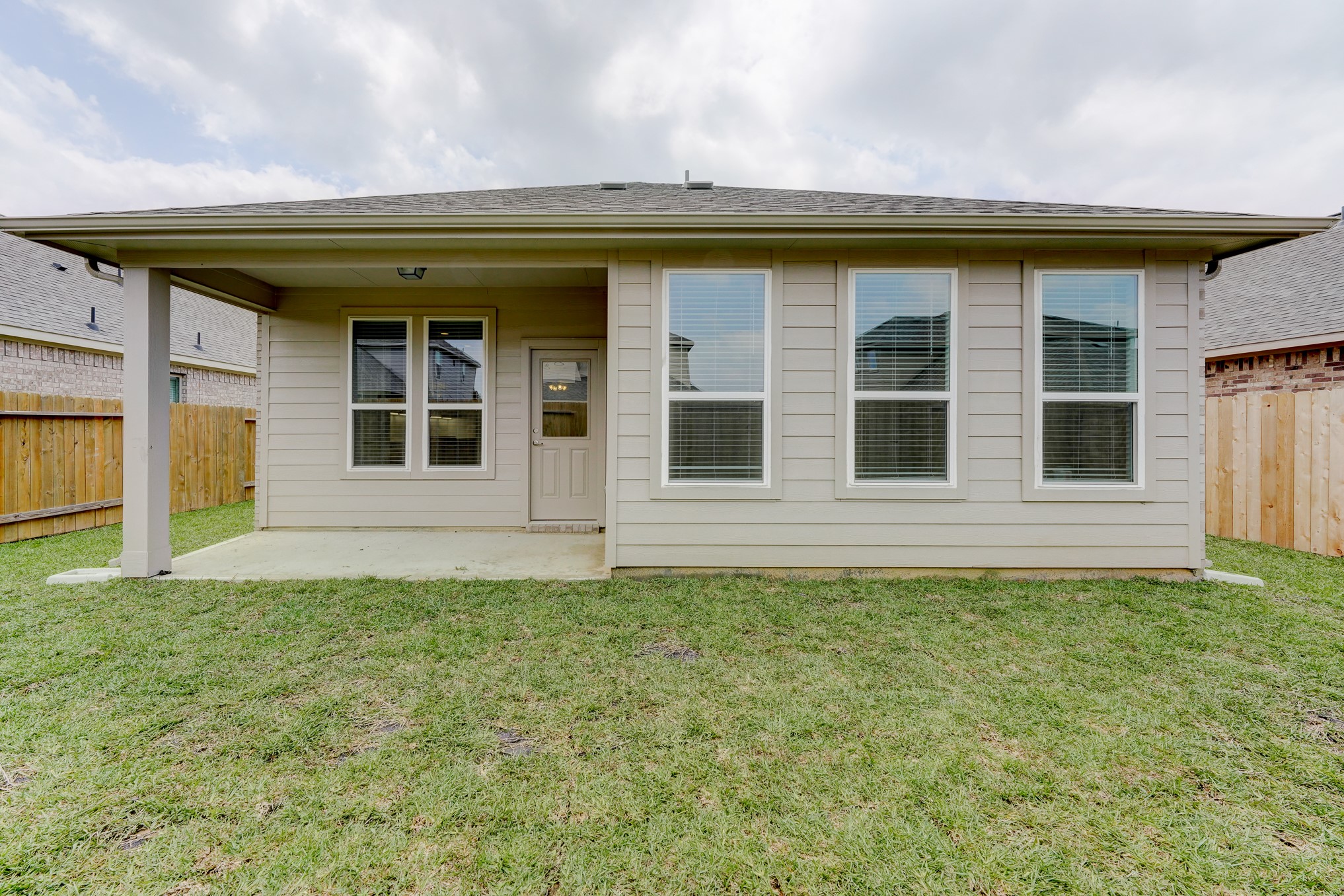 1229 Red Hills Drive Rosharon, TX 77583 - Photo 26 of 29 a view of front door of house