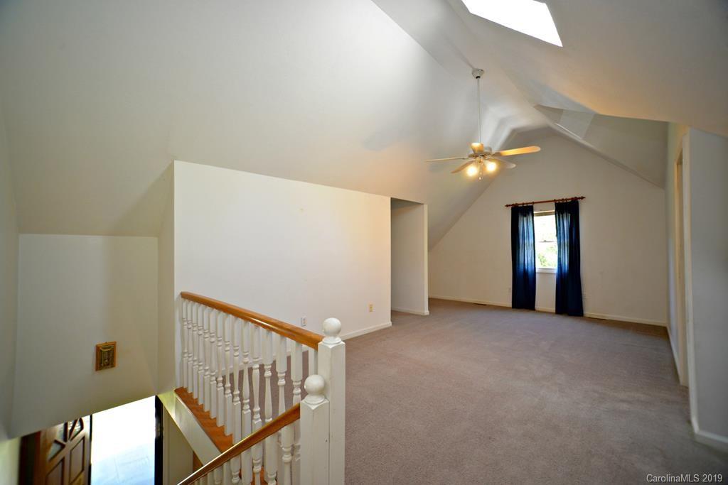 130 Fox Trace Road Sylva, NC 28779 - Photo 13 of 34 Gallery Image 13