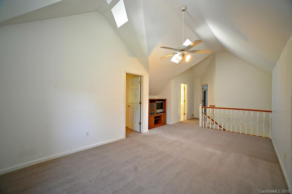 130 Fox Trace Road Sylva, NC 28779 - Photo 14 of 34 Gallery Image 14