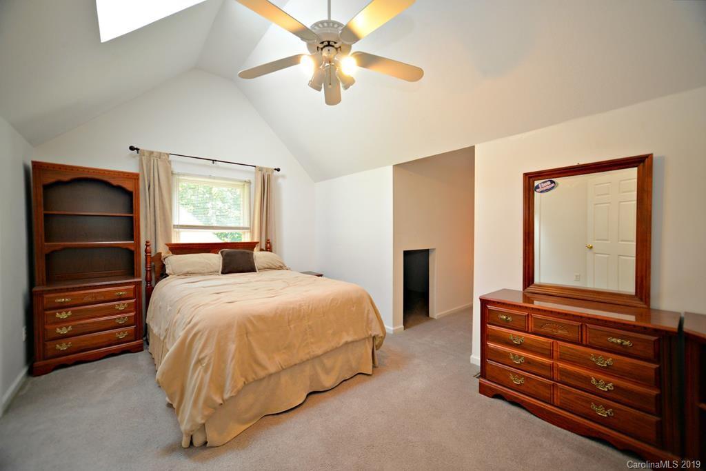 130 Fox Trace Road Sylva, NC 28779 - Photo 17 of 34 Gallery Image 17