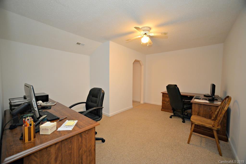 130 Fox Trace Road Sylva, NC 28779 - Photo 20 of 34 Gallery Image 20