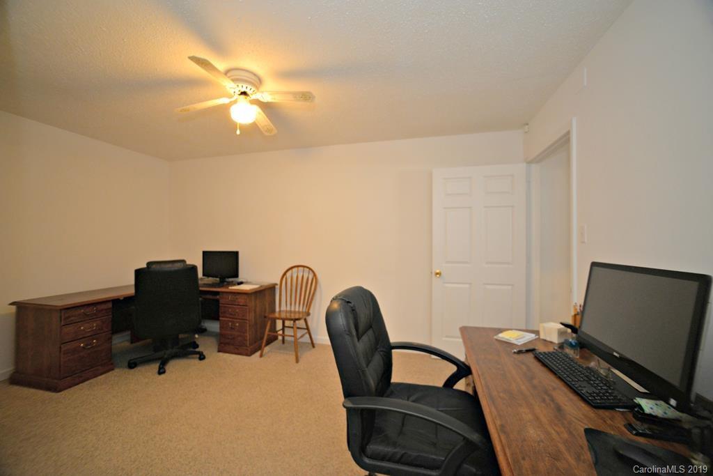 130 Fox Trace Road Sylva, NC 28779 - Photo 21 of 34 Gallery Image 21