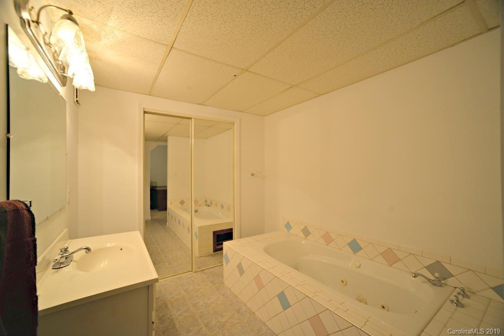 130 Fox Trace Road Sylva, NC 28779 - Photo 22 of 34 Gallery Image 22