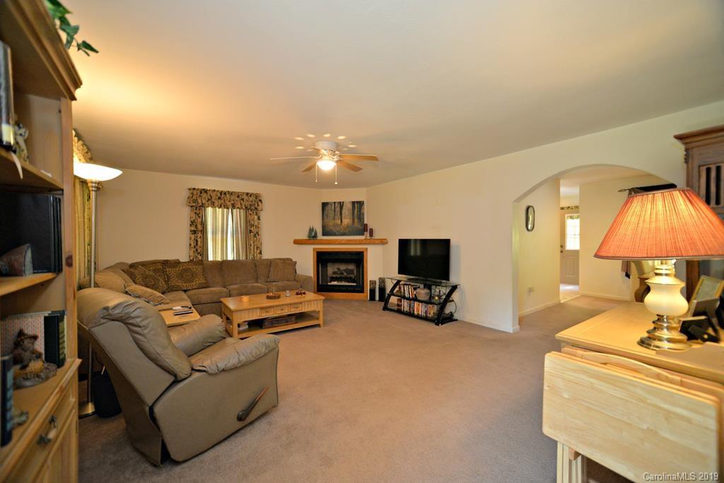 130 Fox Trace Road Sylva, NC 28779 - Photo 32 of 34 Gallery Image 32