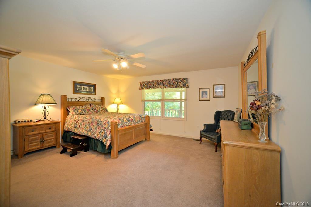130 Fox Trace Road Sylva, NC 28779 - Photo 9 of 34 Gallery Image 9