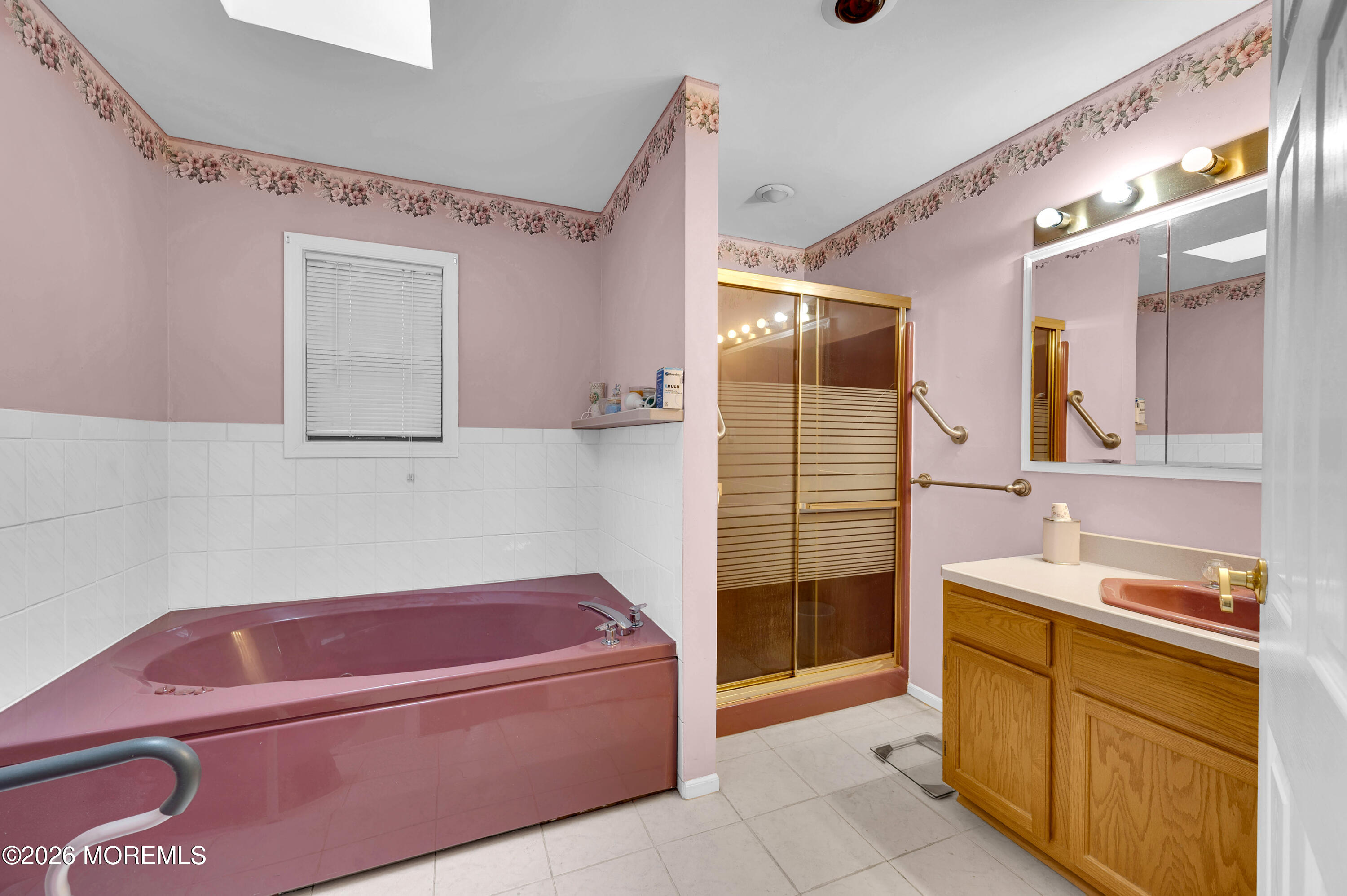 519 Vath Street Jackson, NJ 08527 - Photo 33 of 73 Up PrimaryBath