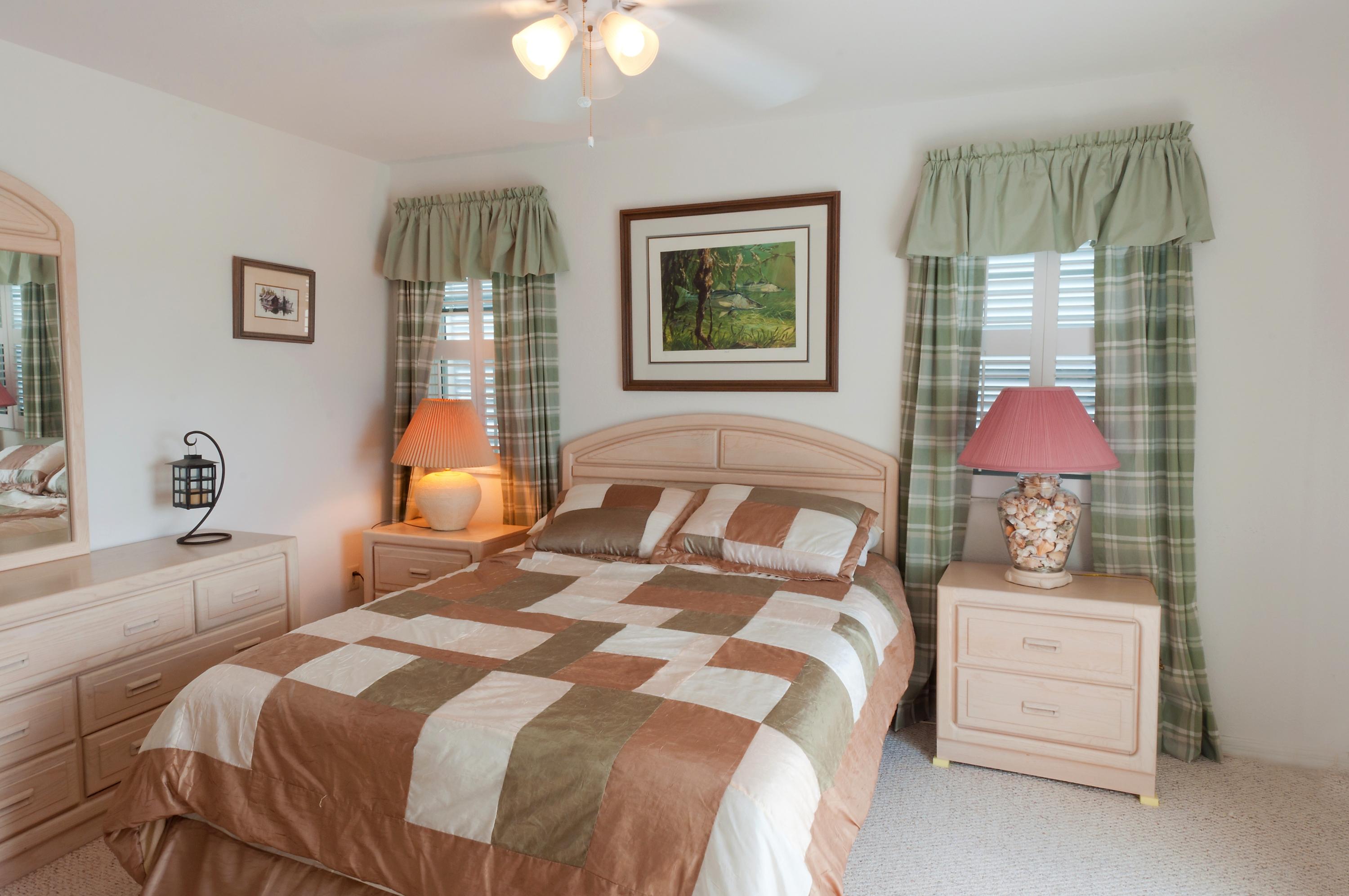 763 Indies Road Summerland Key, FL 33042 - Photo 13 of 43 Downstairs_bedroom2_Bartels+76-282365175