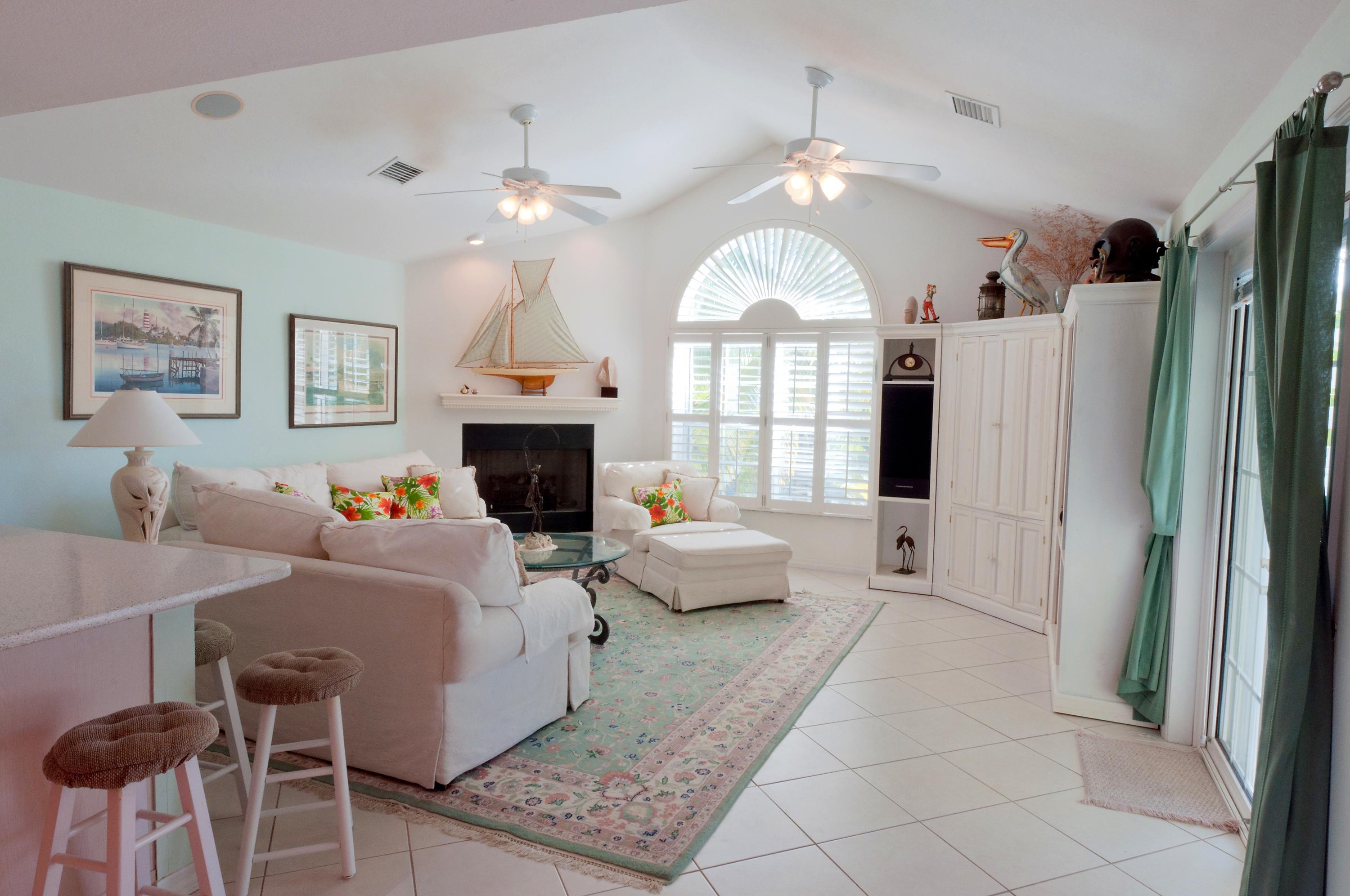 763 Indies Road Summerland Key, FL 33042 - Photo 25 of 43 Living_Room_Bartels+763+Indies-282201544