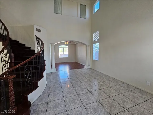 $2,600 | 10134 Reflection Brook Avenue, Las Vegas, NV 89148