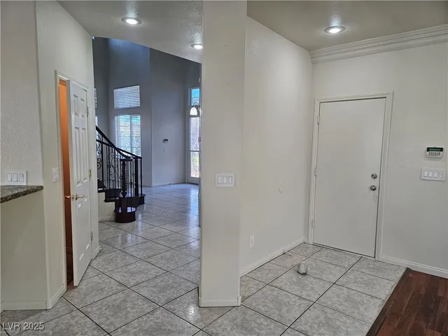 $2,600 | 10134 Reflection Brook Avenue, Las Vegas, NV 89148