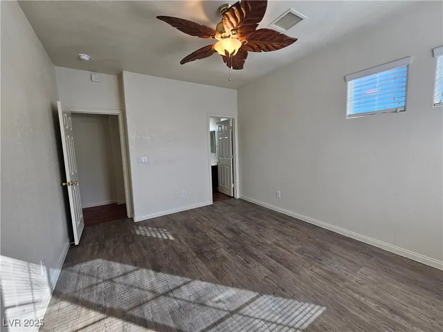 $2,600 | 10134 Reflection Brook Avenue, Las Vegas, NV 89148