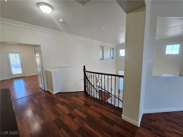 $2,600 | 10134 Reflection Brook Avenue, Las Vegas, NV 89148