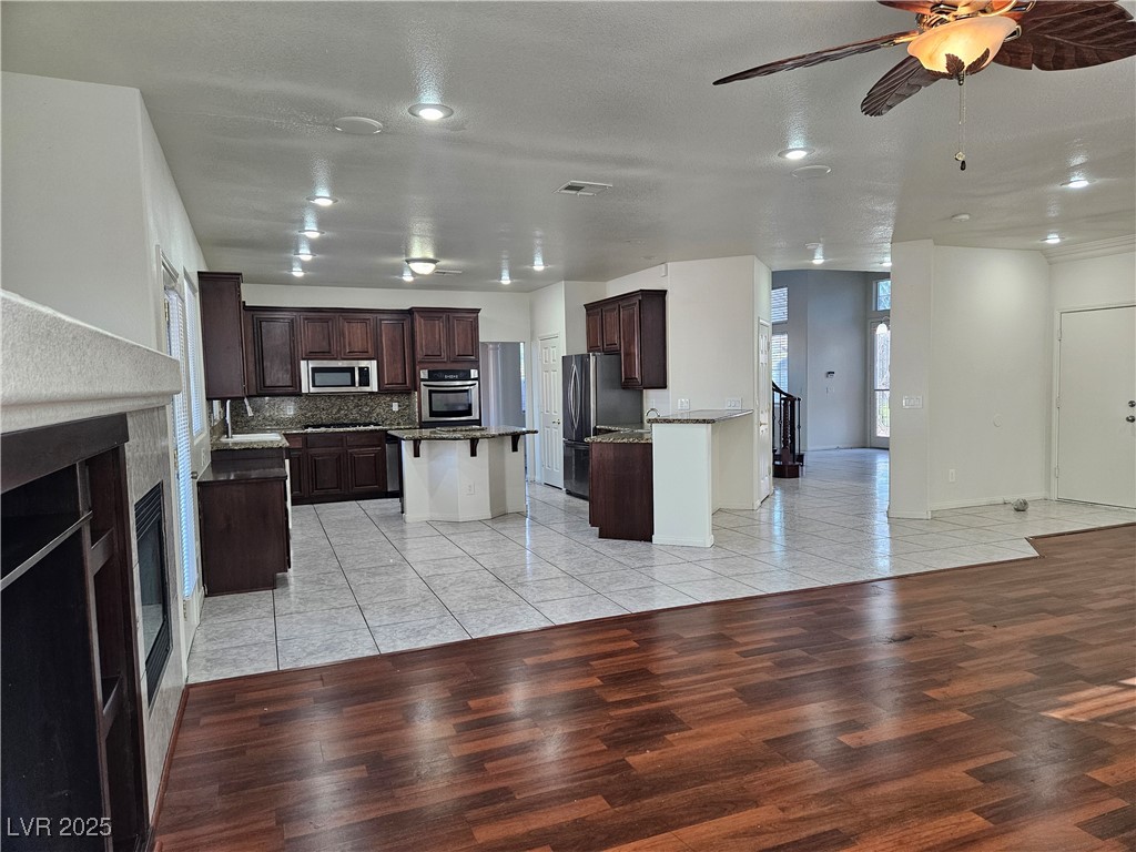 10134 Reflection Brook Avenue Las Vegas, NV 89148 - Photo 9 of 57