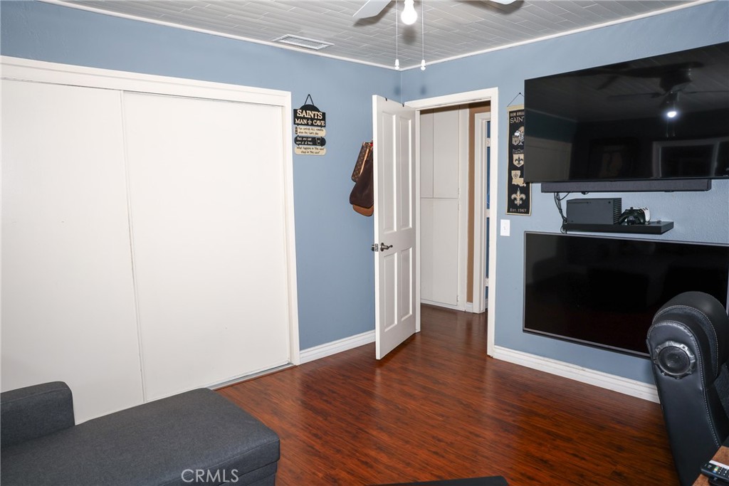 2216 El Capitan Drive Riverside, CA 92506 - Photo 18 of 39 a view of a livingroom with furniture and wooden floor