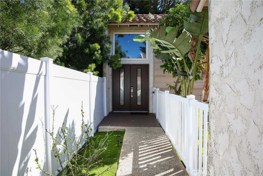 2216 El Capitan Drive Riverside, CA 92506 - Photo 27 of 39 a view of a house with a tree