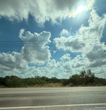 $34,900 | 186 Carrizo Springs, Carrizo Springs, TX 78834