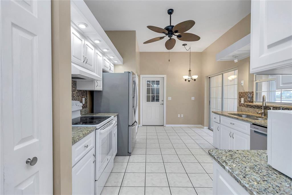 7899 Southwest 115th Loop Ocala, FL 34476 - Photo 16 of 24
