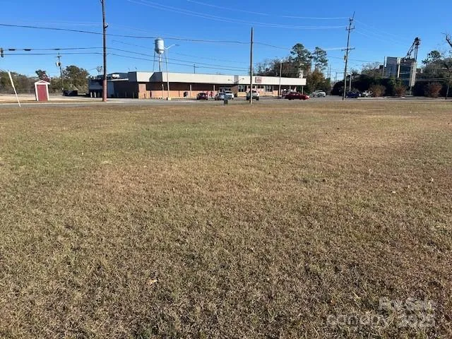 a view of an outdoor space and a yard