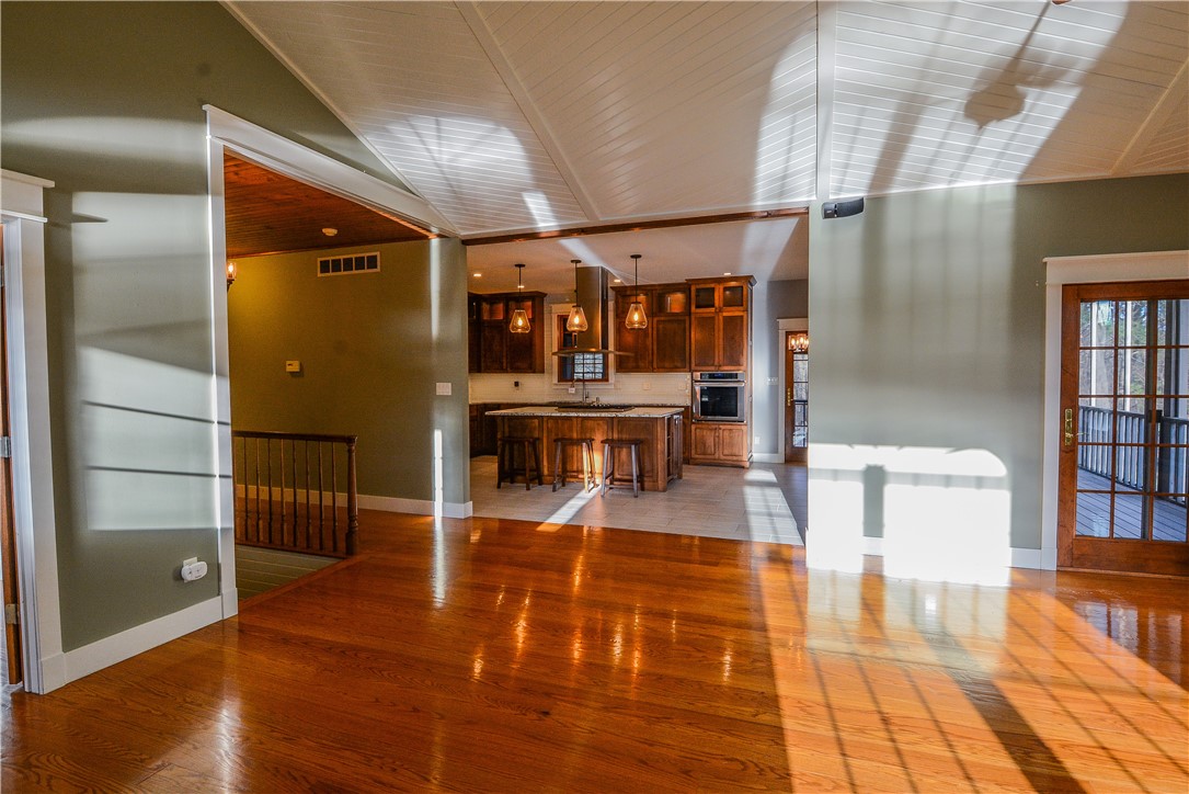 1692 2250 E Road Findlay, IL 62534 - Photo 8 of 47