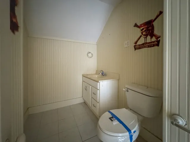 $335,000 | 34 Smithfield Road, Woonsocket, RI 02895