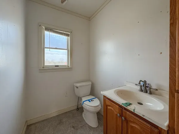 $325,000 | 34 Smithfield Road, Woonsocket, RI 02895