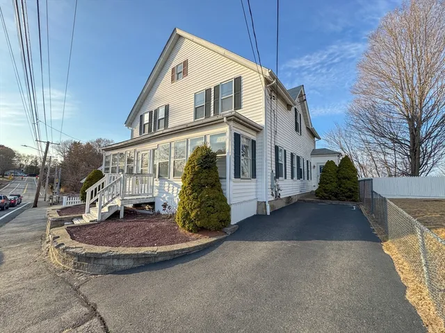 $335,000 | 34 Smithfield Road, Woonsocket, RI 02895