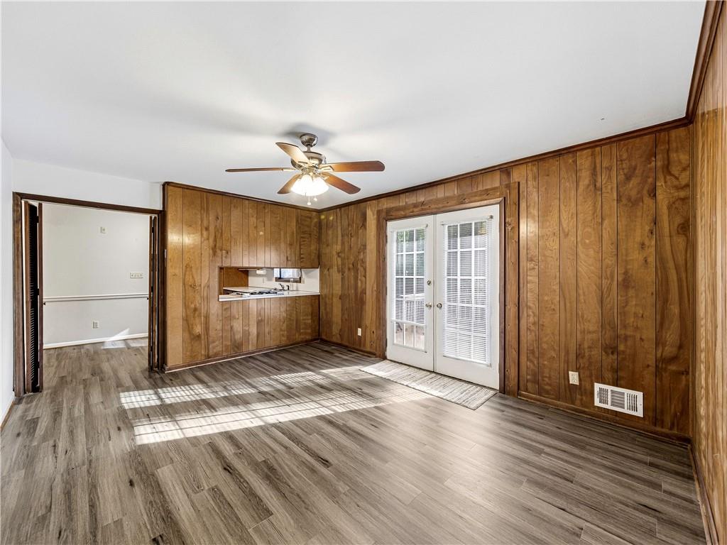 1291 West Sandtown Road Southwest Marietta, GA 30064 - Photo 6 of 23
