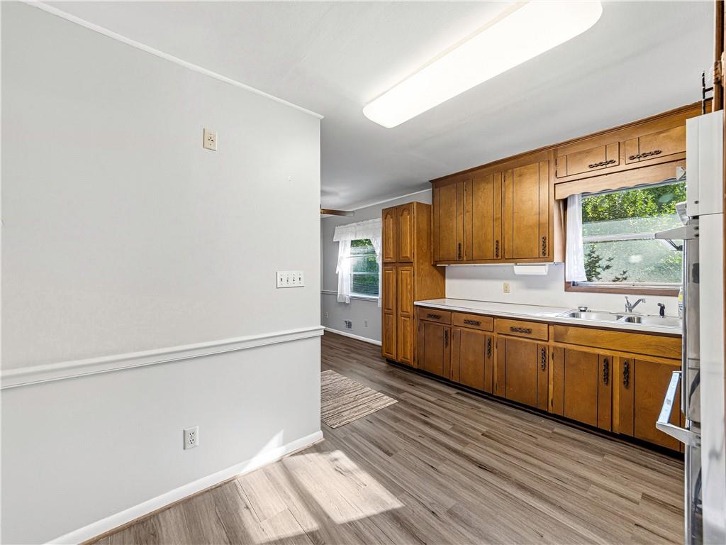 1291 West Sandtown Road Southwest Marietta, GA 30064 - Photo 8 of 23