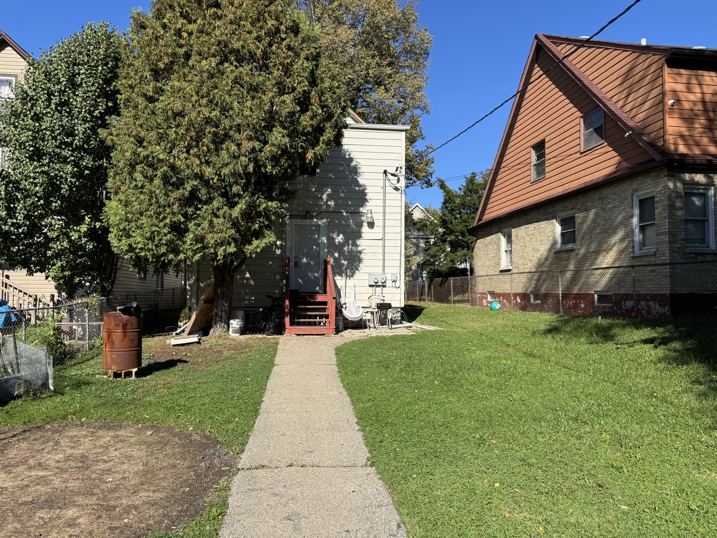 631 8th Street Waukegan, IL 60085 - Photo 3 of 3