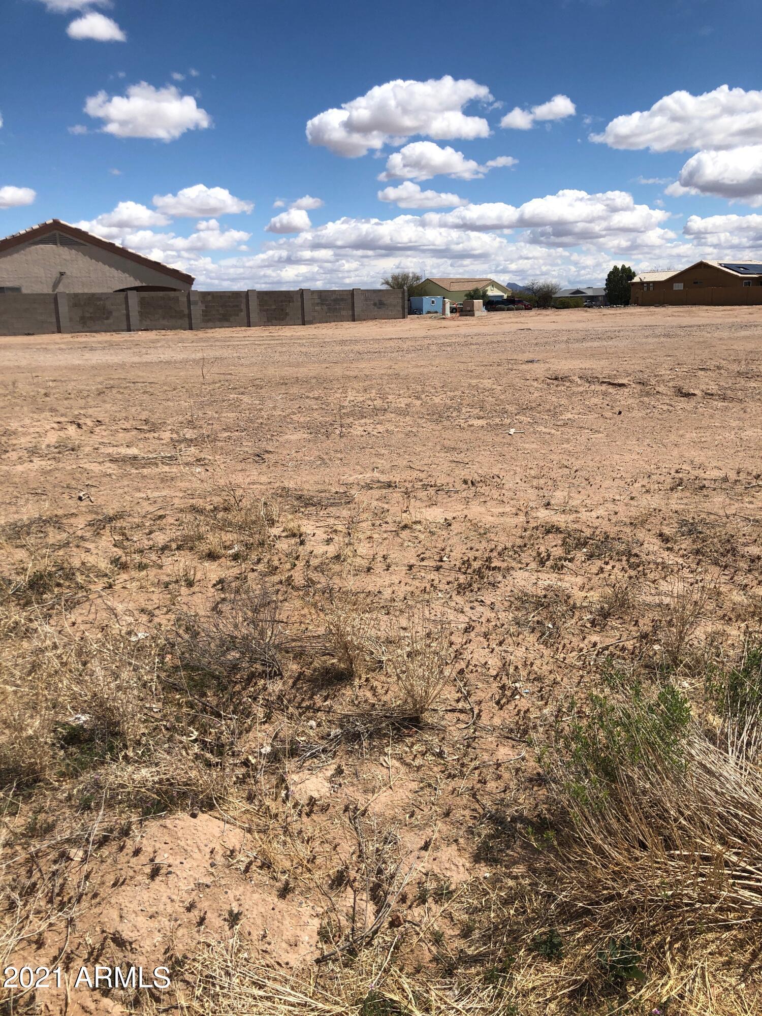 13627 South Del Rio Road, Unit 2156 Arizona City, AZ 85123 - Photo 2 of 3 IMG-4438